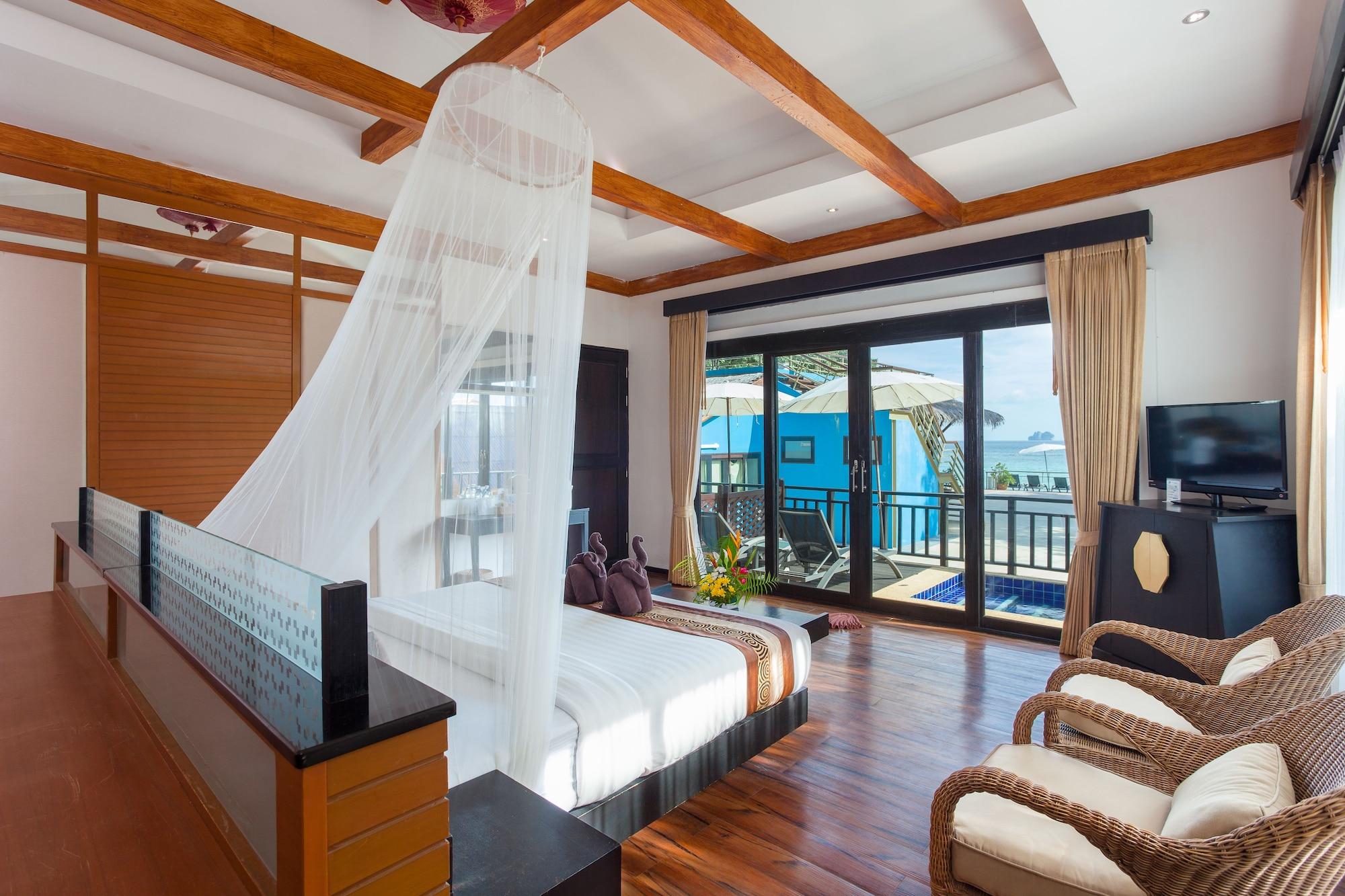 Phi Phi Long Beach Resort & Villa Exterior photo