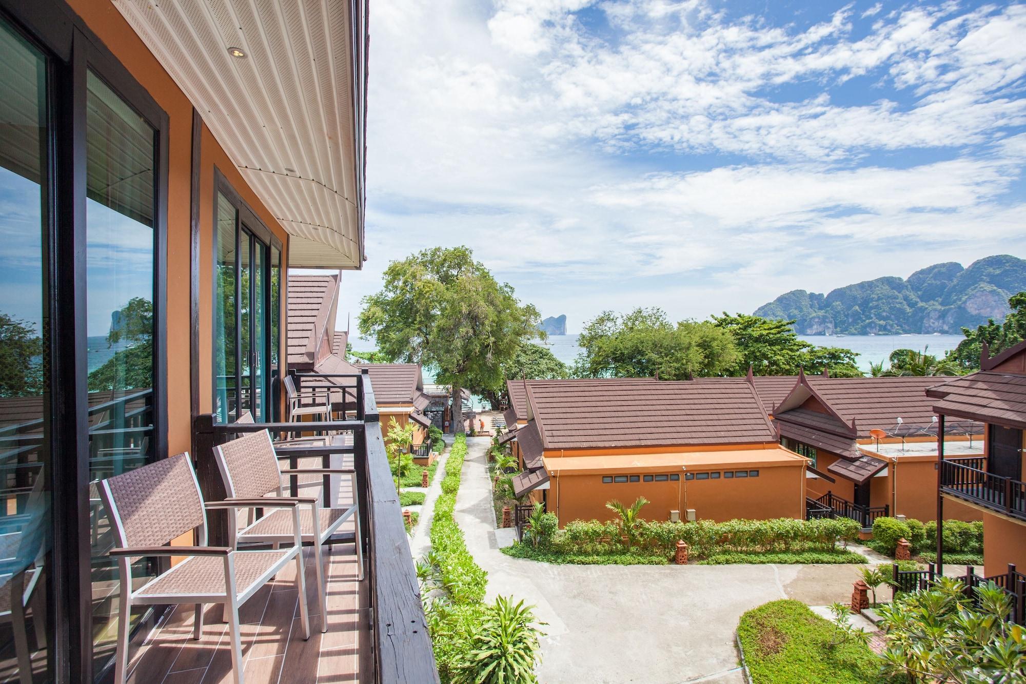 Phi Phi Long Beach Resort & Villa Exterior photo