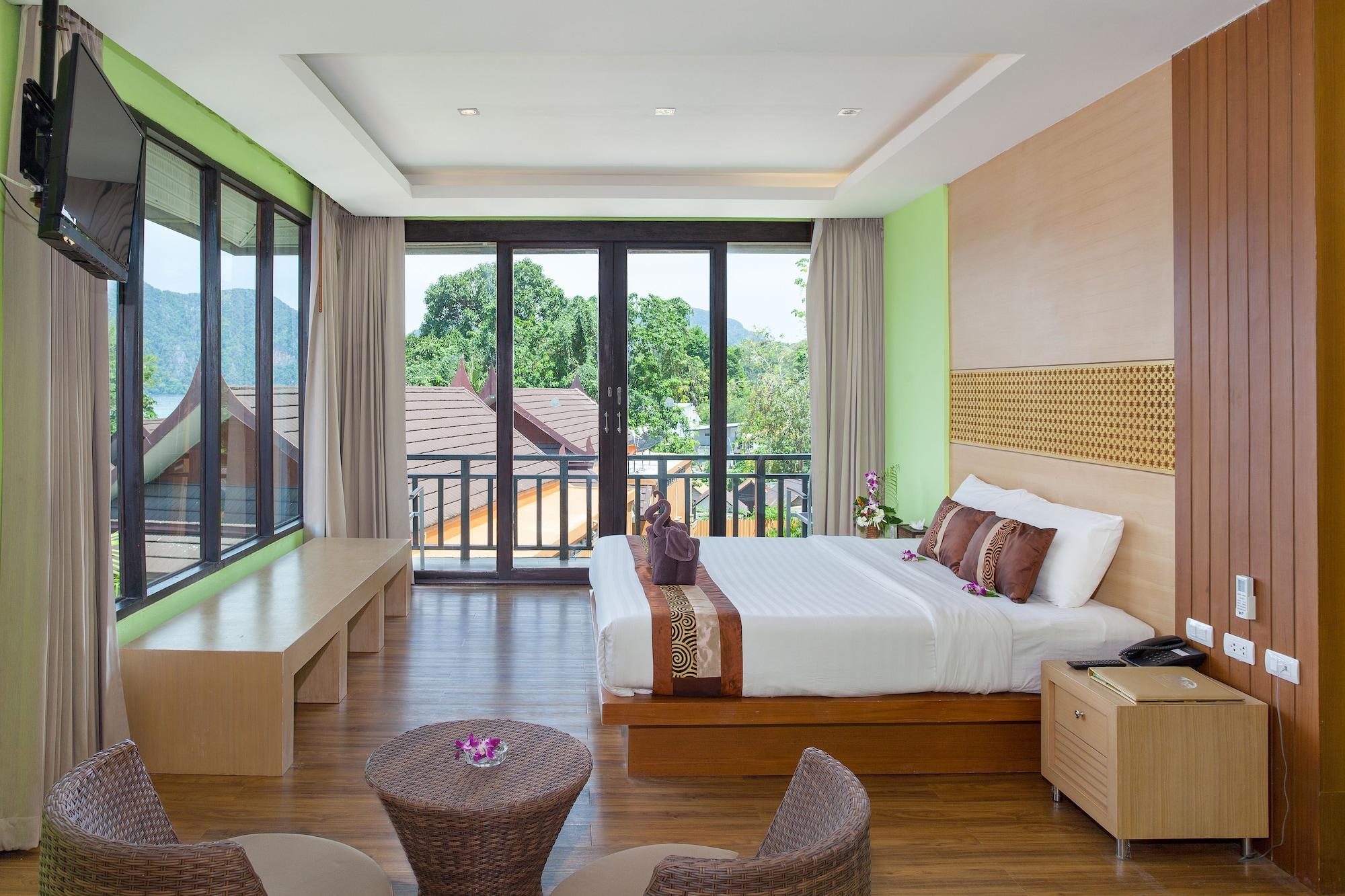 Phi Phi Long Beach Resort & Villa Exterior photo