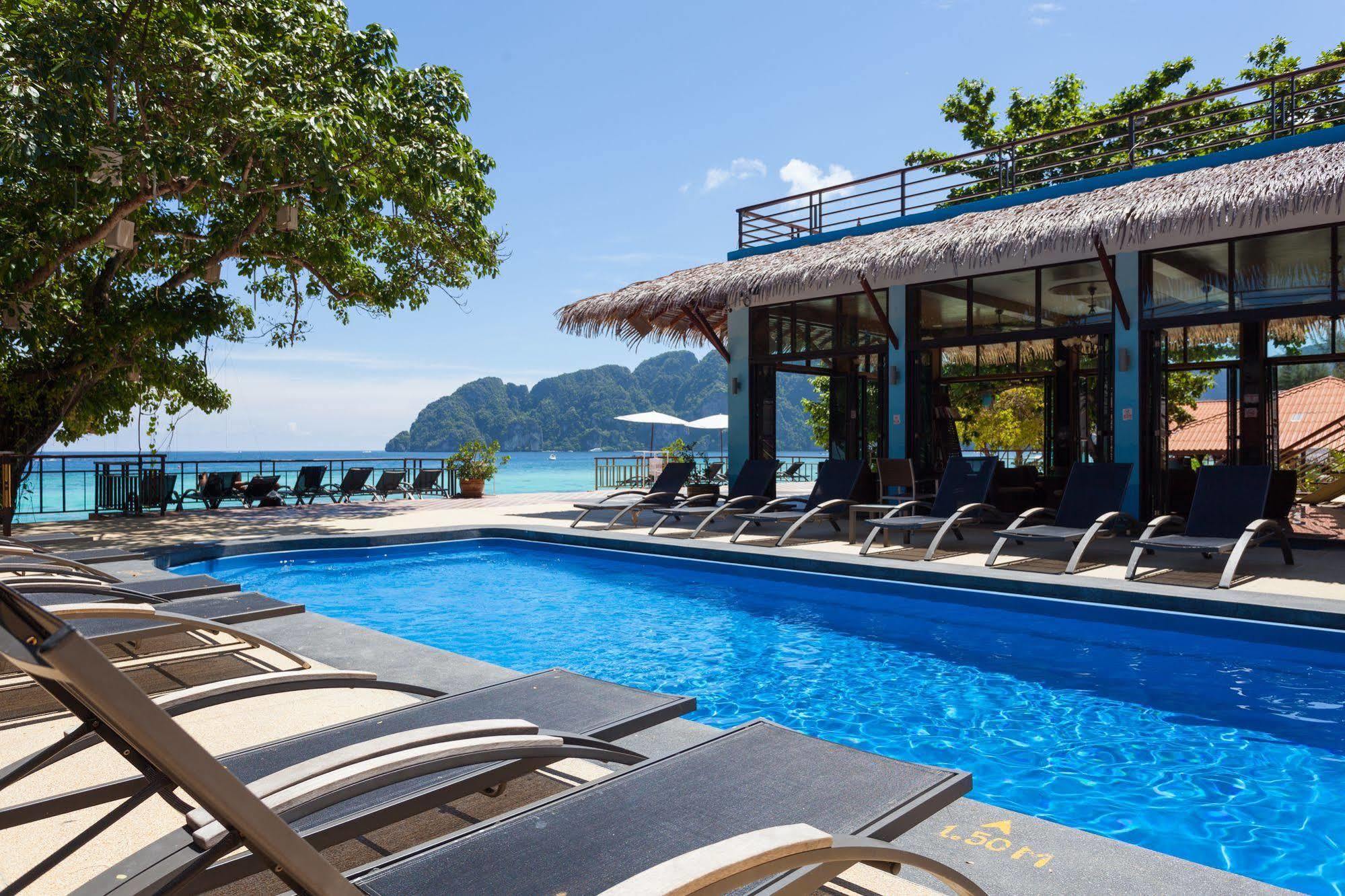 Phi Phi Long Beach Resort & Villa Exterior photo